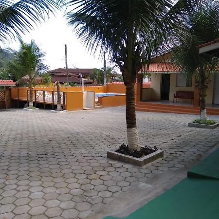 Chale Residencial Bosque Da Cocanha Caraguatatuba Eksteriør billede